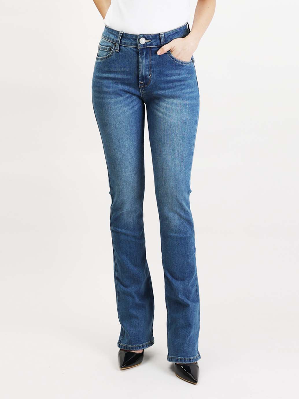 Edwin Women's 557 Mini Boot Jeans